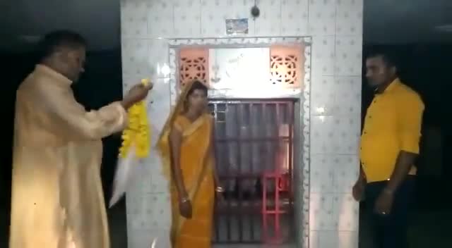 राजातालाब: सराहनीय पहल:राजातालाब थाना क्षेत्र के कंठीपुर निवासिनी प्रेमिका व बहोरनपुर निवासी प्रेमी की #varanasi_news