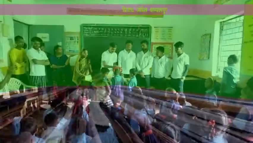 ग्राम पंचायत संबलपुर व आश्रित ग्राम बिरनपुर मे राजीव युवा मितान क्लब के द्वारा  स्कूल मे प्रवेश उत्सव मनाया#aaj_tak