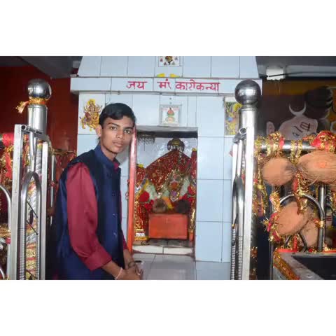 बेरला: #मेरे_छोटे_भाई_हेमंत_यादव के जन्मदिवस के शुभ अवसर पर मां करोकन्या के दर्शन कर आर्शिवाद लिया।

#पुरूषोत्तम_यादव।