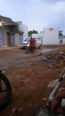 #हालत गंभीर 
#आम जन परेशान