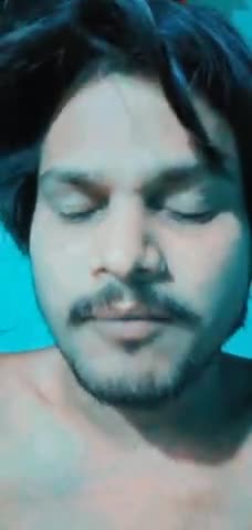 जो भी मुझे देखते हैं वो प्लीज यूट्यूब पे सब्सक्राइब किजिये #AnshVives search it
युवा आज़ाद होना चाहिए गुलाम नहींJai hind