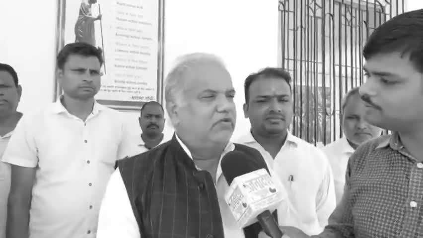 नीतीश कुमार ही बिहार के सर्वमान्य नेता हैं और रहेंगे, पार्टी और नीतीश कुमार जी की अनुमति और सहमति से ही आरसीपी सिंह केंद्र में मंत्री बने: श्रवण कुमार
#JantaDalUnited #NitishKumar #jduupdates