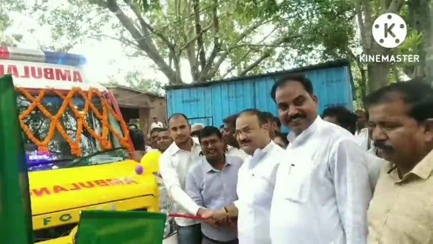 पटेढ़ी बेलसर प्रखंड के PHC को नये एंबुलेंस देने के लिए, 
हम सभी के नेता माननीय मुख्यमंत्री श्री #नीतीश कुमार जी और #स्वास्थ मंत्री को कोटि कोटि धन्यवाद