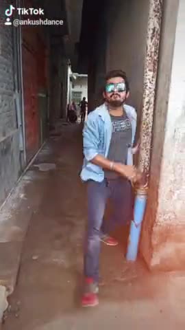 #Tiktok #Raja Raja Kareja Main Samaja  #Ankush Shrivastav #Comedy #viralvideo #shorts #reels #Act #Bhojpuri
📱8651616618