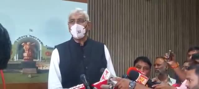 रायपुर: इस्तीफे पर मीडिया के सामने खुल कर बोले पंचायत मंत्री बाबा साहब TS सिंहदेव
#cggovt #cgcongress #cgcm #tssinhdev #cmbhupes