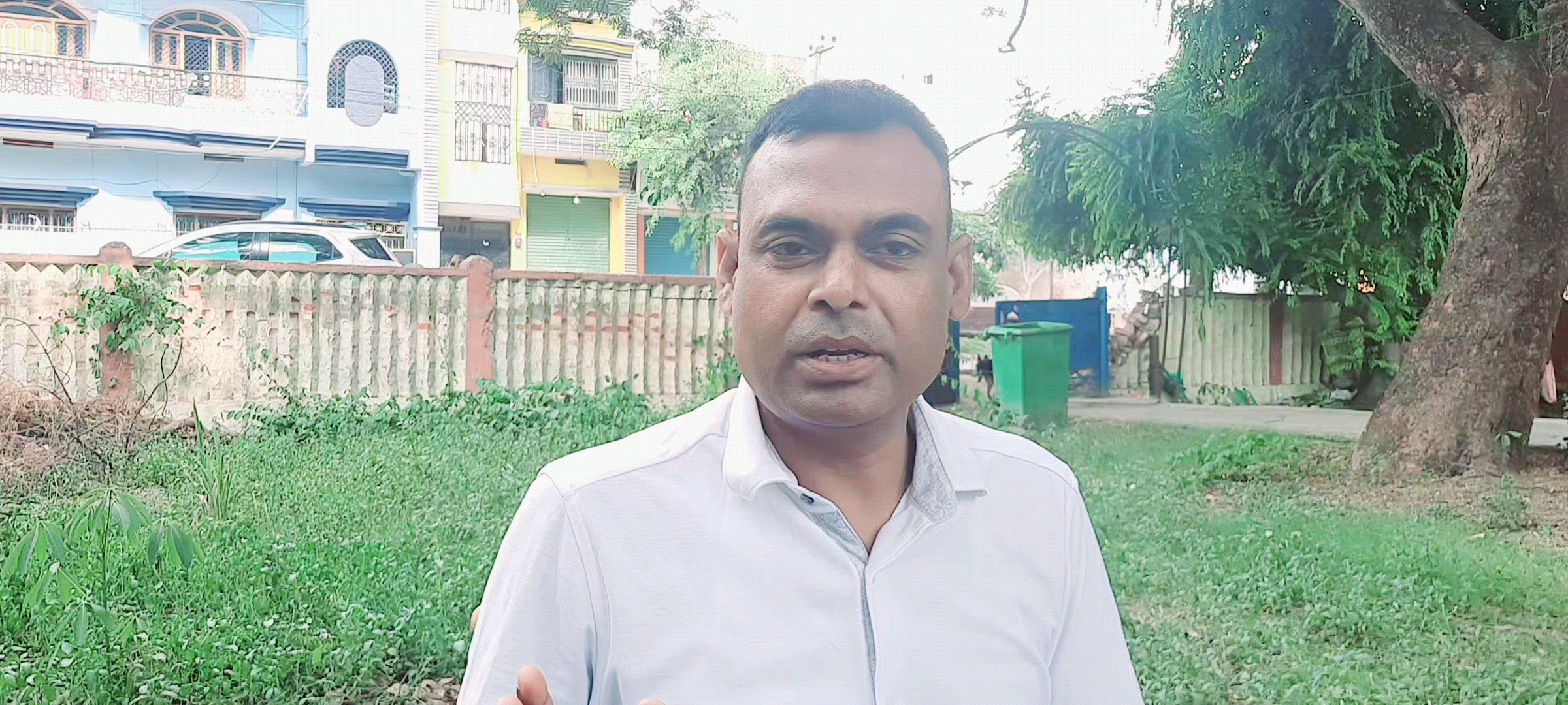 नरेंद्र मोदी जी ने खाने की #सामग्री एवं बच्चों के कॉपी #किताब पेंसिल पर जीएसटी 12 से 18% लगाकर अच्छे दिन ला दिए!
        बिहार के #गरीब जनता पर महंगाई की #मार GST का भार भगा #मोदी सरकार!