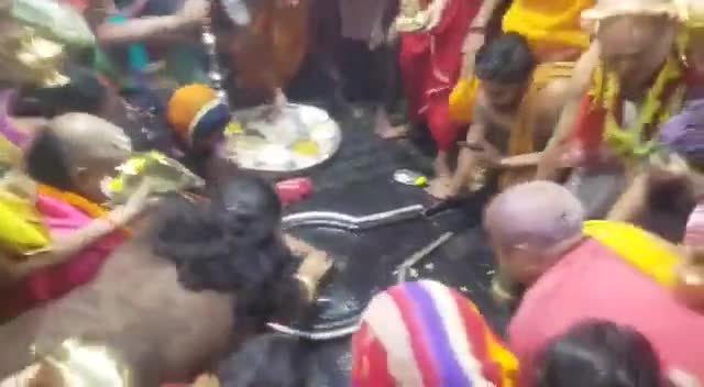 हर हर महादेव  ॐ नमः शिवाय #Deoghar 
#Jharkhand ॐ नमः शिवाय ।। हर हर महादेव #HarHarMahadevॐ