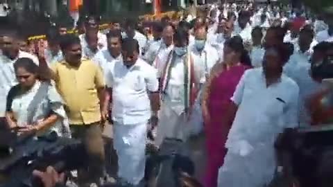 तमिलनाडू 
मोदी सरकार और ईडी के खिलाफ तमिलनाडू कांग्रेस का प्रदर्शन
#सत्य_साहस_सोनिया_गांधी