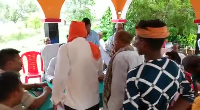 #belghat
समाधान दिवस पर तहसीलदार प्रदुम्मन पटेल जी के अध्य्क्षता व थानाप्रभारी गौरव कन्नौजिया के नेतृत्व मे फरियादियो की