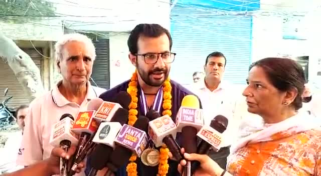 द्वारका: Vinay Sangwan -विश्व चैंपियन विनय सागवान द्वारा ग्रीस में दो स्वर्ण पदक #goldmedal #vinay