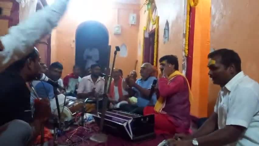 #सावन माह के शिवरात्रि में ,
पहिले गौरी गनेश के गाल# मंगल मन से मनाल 
  #मंडली सहित शिव जागरण