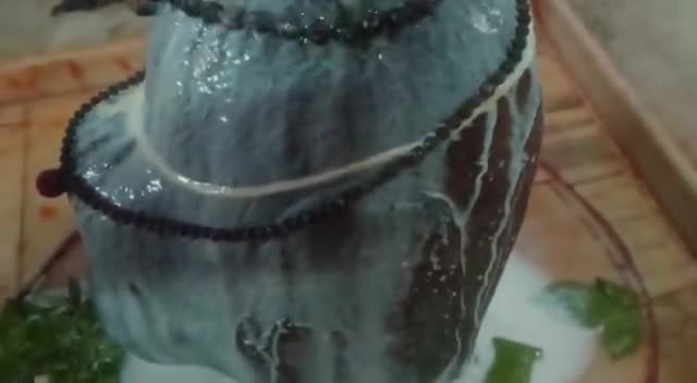 महादानी भगवान भोलेनाथ की कृपा से संजीवनी महामृत्युंजय महामन्त्र से दुग्धाभिषेक का पुण्य फल सभी को प्राप्त हो #ॐनमःशिवाय