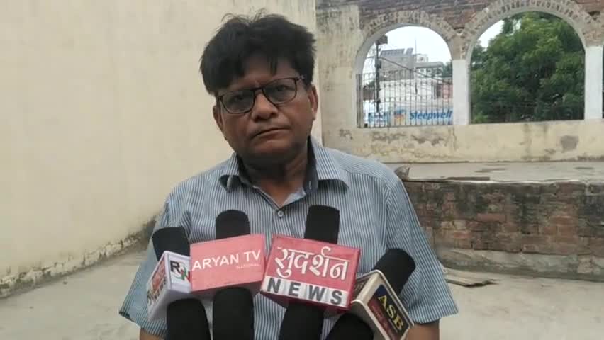 उज्जवला योजना को लेकर बिजली विभाग के अधिकारियों ने क्या कहा सुनिए 
#मैनपुरी #बेवर #भोगांव #किसनी #कर
हल #कुरावली #घिरोर