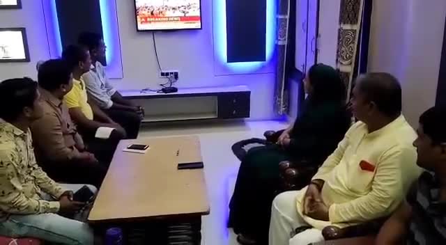 भाजपा कार्यकर्ताओं के साथ सुना #मन_की_बात ।
#MaanKiBaat
