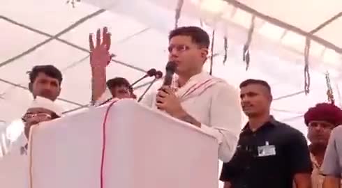 पूर्व उपमुख्यमंत्री, विधायक सचिन पायलट का दौरा, महंगाई और रोजगार के मुद्दे पर केंद्र पर साधा निशाना
#Tonk #MLA #Sachin