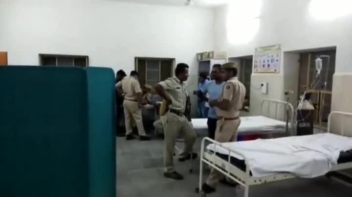 जैसलमेर : मोहनगढ़ नहरी क्षेत्र में फूड पॉइजनिंग से बिगड़ी घर के 4 सदस्यों की तबीयत , अस्पताल में चल रहा उपचार
#जैसलमेर