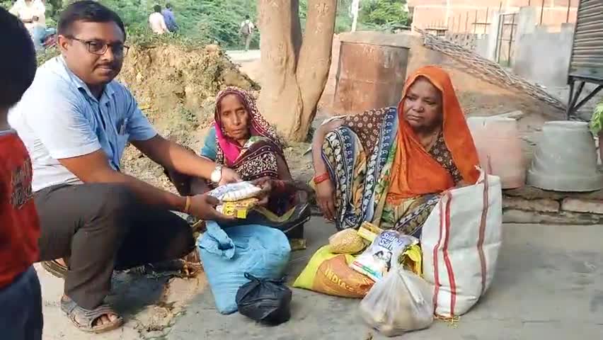 तीन सद्गुण हैं – आशा, विश्वास और दान. दान इनमें सबसे बढ़कर है.* 
#द_इमर्जिंग_इंडिया_फाउंडेशन
#हिमांशु