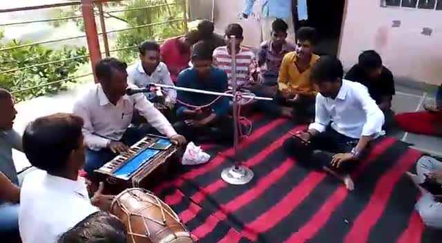 #अंतिम #सोमारी #गुपतेश्वर #महादेव उदयपुर में  बसंतपुर करही #मठीयाँ निवासी गायक #महेश #यादव ने डमरू वाले बाबा #भजन पर रचा