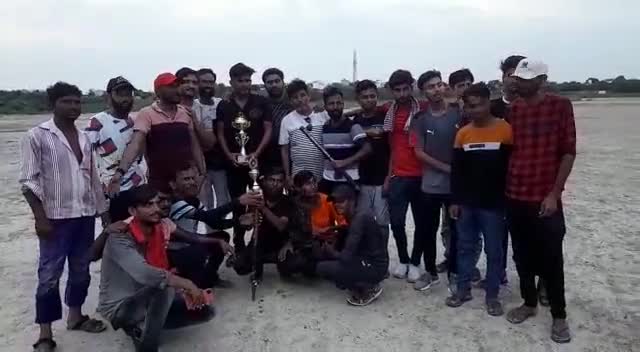 समदड़ी: खंडप प्रीमियर लीग का समापन ट्राफी देकर किया पुरस्कृत #siwana ##barmernews1