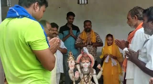 #जय_भोले
आज श्रावण मास के सोमवार को शमशान घाट में शिव शंकर भगवान की प्रतिमा स्थापित करने का सौभाग्य प्राप्त हुआ।  🌹🌹🙏