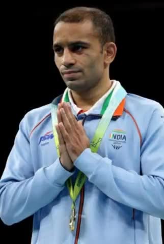 हरियाणा के लाडले बेटे अमित पंघाल  ने टोक्यो की निराशा को छोड़ पीछे, मुक्कों की बरसात से कॉमनवेल्थ गेम्स में देश को दिलाया गोल्ड। ढेर सारी बधाई एवं शुभकामनाएं  #commonwealthgames