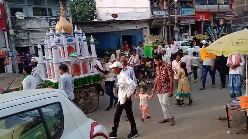 #masaurhi मसौढ़ी में आज बहुत ही बढ़िया से रैली निकली जिसमे भारत माता की गाना और हमारा सान तिरंगा भी दिखा l जय हो #बिहार