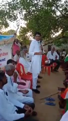 सिरमौर विधानसभा क्षेत्र के खाझा पाटी में विश्व आदिवासी दिवस के मौके पर आयोजित कार्यक्रम में शामिल हुआ #सिरमौर #कांग्रेस