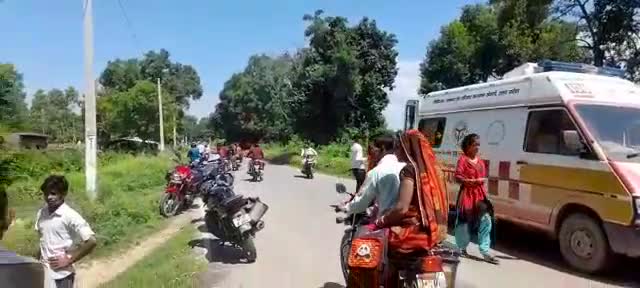जनकपुर के पास ट्राली की गुल्ली निकलने से हुआ  बड़ा हादसा#rahulsoni11223 #sirsiya #janakapur