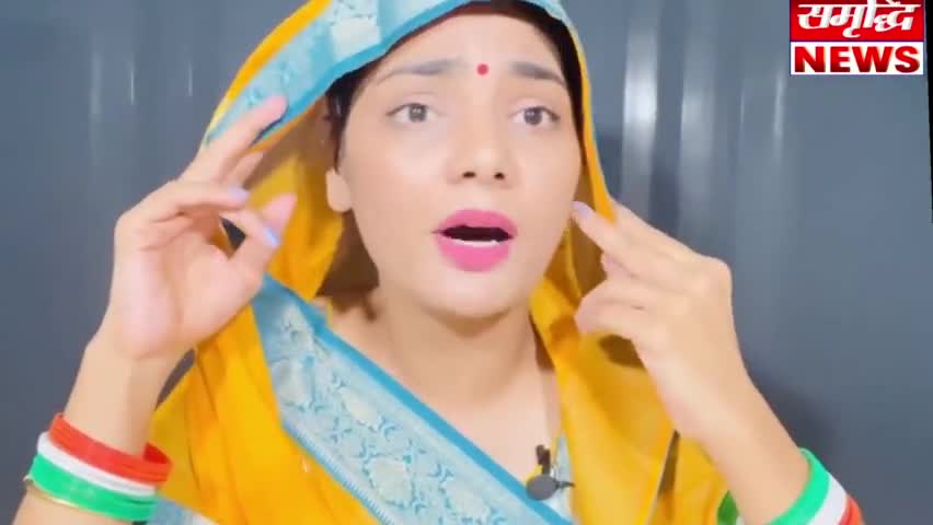 #राजनीति में पलटवार पर #नेहा सिंह राठौर की कविता खूब वायरल हो रही है