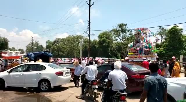 मोहर्रम पर देश भर में ताजियों का जुलूस निकला मुस्लिम समाज ने हर्षोल्लास  के साथ मनाया त्यौहार
#morenanews