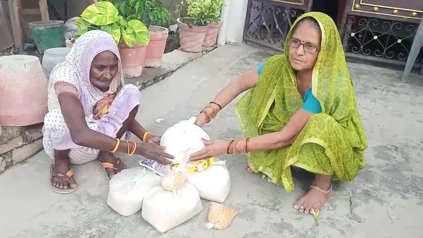 सम्मान बढ़ता है देने से सम्मान,
धन बढ़ता है देने से दान
#द_इमर्जिंग_इंडिया_फाउंडेशन
#हिमांशु