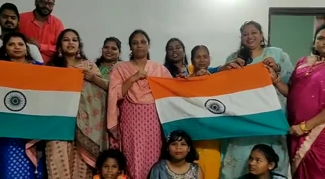 हर घर तिरंगा,घर घर तिरंगा। 
आज़ादी का अमृत महोत्सव।
#aazadikaamuritmahotsav #75yearsofindependence