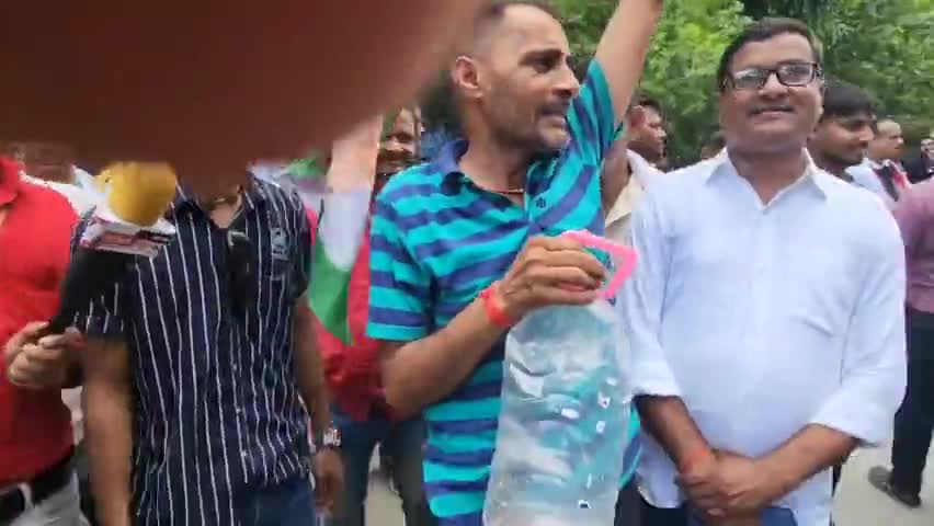 subscribe youtube 👇
https://youtu.be/IWyFgET7Vl8
#राजद समर्थक ने कहा अब आ गया Rjd गठबंधन सरकार मिलेगा #दारू...😯😀