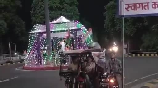 राष्ट्रध्वज के सम्मान में हमारा छोटा सा प्रयास
सहयोग के लिए मै आप सभी का आभारी रहूंगा
#tringayatra