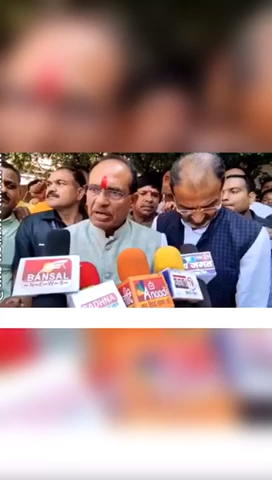 कुरवाई: #कुरवाई में बाड़ पीड़ितों का हाल जानने प्रदेश के मुखिया पहुँचे