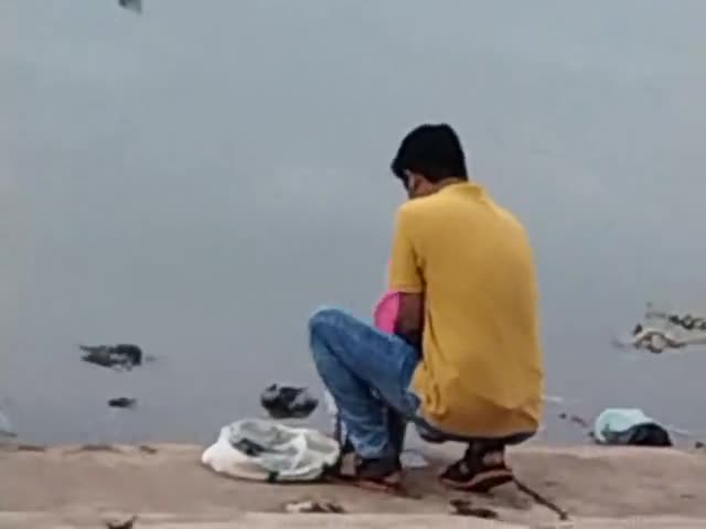 संतोषी माता तालाब में गंदगी फैलाई जा रही है#national news#fastnews#satna#