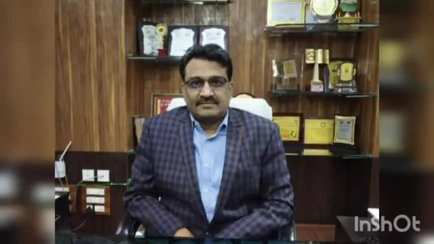 कलेक्टर टीकमगढ़:  के निर्देशानुसार ग्राम पंचायतों के कुएं में डाला जा रहा है ब्लीचिंग पाउडर #tikamgarhnews