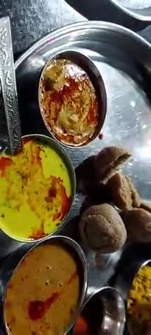 #Travling
#Rajsthani #thali
Delisious