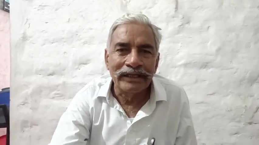30 अगस्त को हनुमानगढ़ जंक्शन की धानमंडी में #राकेश_टिकैत सभा को लेकर आमजन से अपील करते हुए किसान नेता रामेश्वर वर्मा