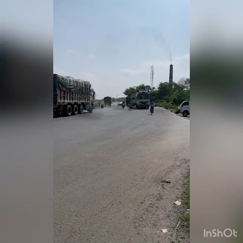 मुगमा बाईपास के पास आए दिन दुर्घटनाएँ घटती रहती है, फिर भी नहीं है ट्रैफ़िक की व्यवस्था #Nirsa #mugma