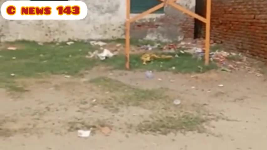 गजरौला: गजरौला के चौबारा में गंदगी को लेकर ग्रामीण परेशान वीडियो बनाकर किया सोशल प्लेटफॉर्म पर वायरल#virall