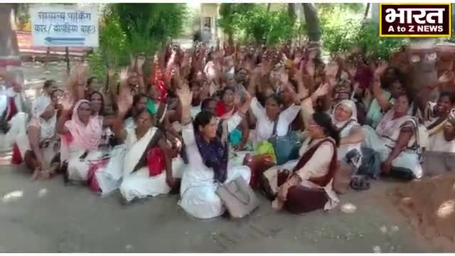 कानपुर: #कानपुर#सामुदायिक स्वास्थ्य केंद्र के बाहर आशा वर्करों ने किया धरना प्रदर्शन