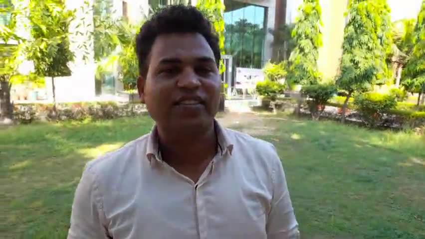 maharshi dayanand university, rohtak 
छात्रों द्वारा वीसी कार्यालय अनुरोध करते हुए 
#mdu #rohtak #kuk #kurukshetra