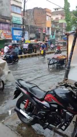 सिवान: ये है सिवान सहर का स्थिति।।। बारिश का मौसम मे सिवान मुख्य मार्ग डूबता हुआ।।।। #siwanbihar#siwansahar