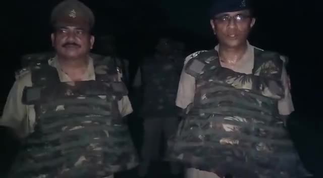 अमरोहा: पुलिस मुठभेड़ के दौरान गोकशी के मामले में घायल साजिद के संबंध में पुलिस द्वारा दी गयी बाईट #amrohanews #amrohapolice