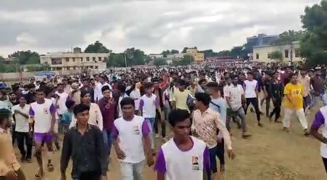 Bundi: ब्लॉक स्तरीय ग्रामीण ओलंपिक खेल प्रतियोगिता, मंत्री अशोक चांदना की अध्यक्षता में हुआ शुभारंभ
#ashokchandna #khel