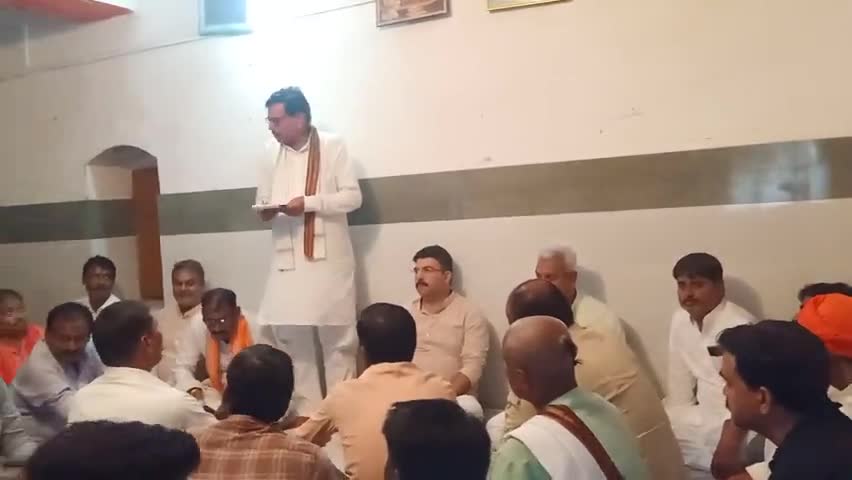 #सेवा_पखवाड़ा , #निकाय चुनाव और #स्नातक #निर्वाचन हेतु #देवरिया नगर मण्डल की बैठक में रहा।
#अमृतकाल