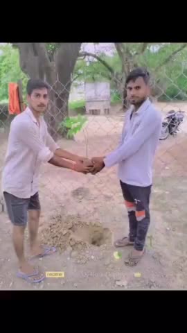 आओ मिलकर पेड़ लगाएं धरती को हरा-भरा स्वर्ग बना है #भाजपा मंडल की ओर से #पौधारोपण अभियान चलाया गया 
ग्राम #दबरेहा जागीर