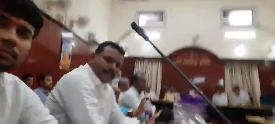 सोलर लाइट के शुभारम्भ में जिला पदाधिकारी के आफिस में उपस्थित हुऐ हर गांव से हर घर तक रौशनी अब जाएगा 
#नितिश_कुमार