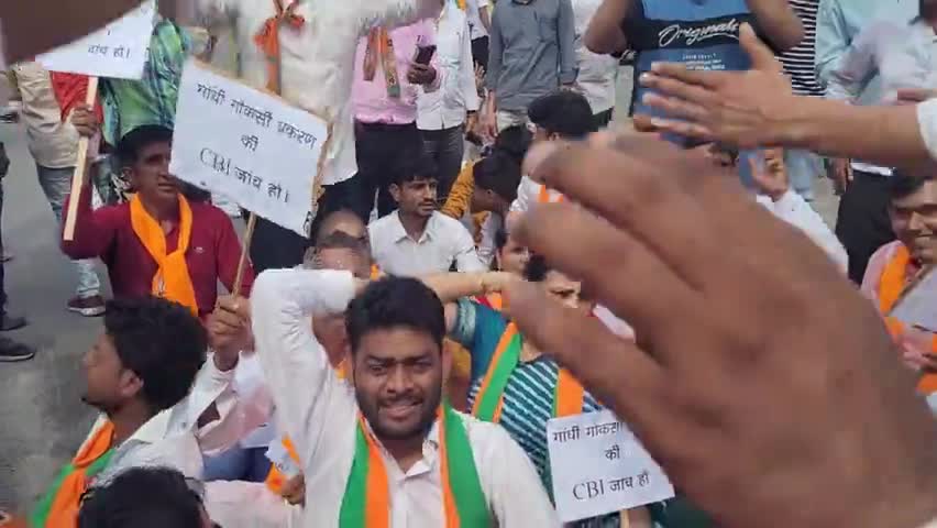 #विधानसभा_घेराव

प्रदेश में बढ़ रहे अपराधों अत्याचारों गौ माता में बढ़ रही लम्पी महामारी के विरोध में विधानसभा घेरा किया